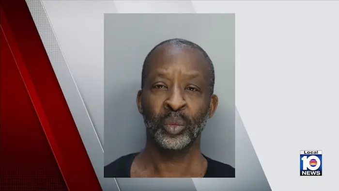 Police: Man keeps on collecting cash while posing as Miami Parking Authority attendant